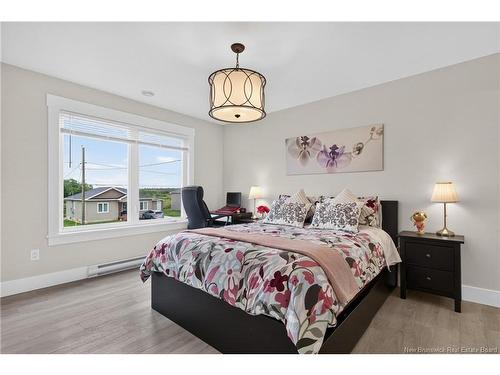 88 Macintosh Blvd, Moncton, NB 