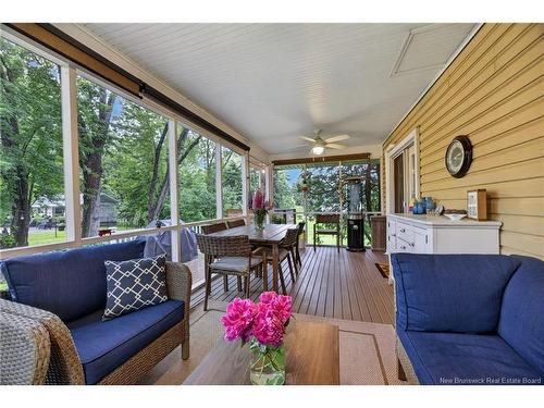 249 Glengarry Pl, Fredericton, NB 