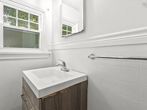 6921 Chebucto Road, Halifax, NS 