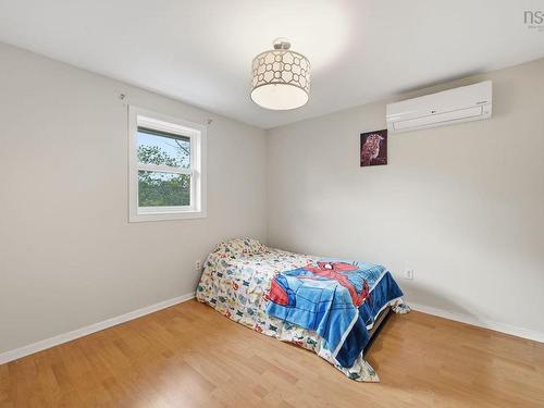 25 Dipper Crescent, Halifax, NS 