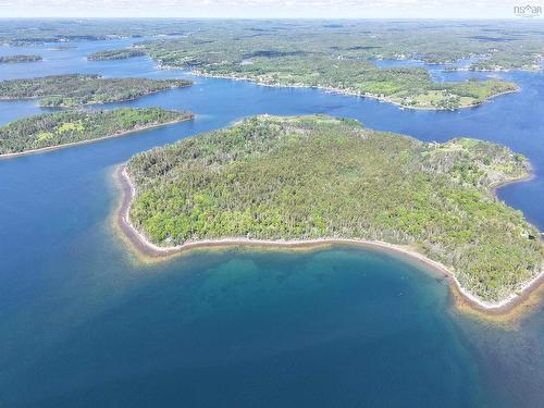244 Zwicker Island, Indian Point, NS 