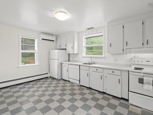 712 Herring Cove Road, Spryfield, NS 
