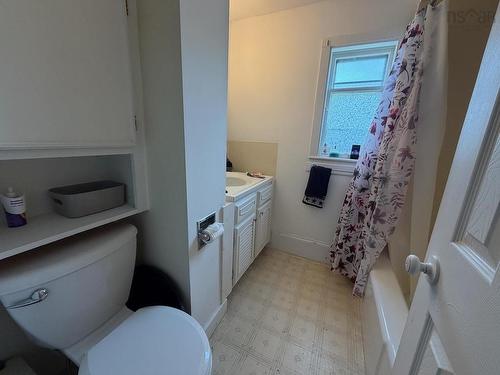 685 Main Street, Yarmouth, NS 