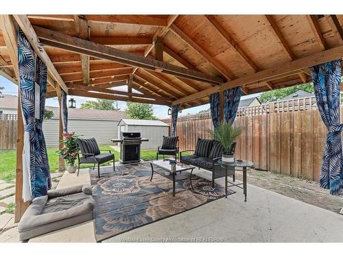 2498 Bernard, Windsor, ON 