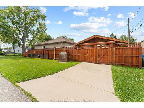 2498 Bernard, Windsor, ON 