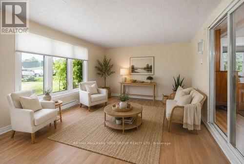 120 ROXANNA DRIVE  Georgina, ON L0E 1R0