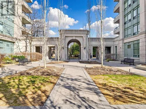 704 - 1 Emerald Lane, Vaughan, ON 