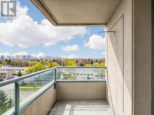704 - 1 Emerald Lane, Vaughan, ON 