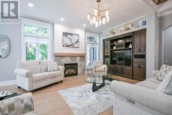 Warm living room w gas fireplace! - 