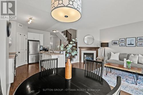 711 Hazelnut Crescent, Ottawa, ON 