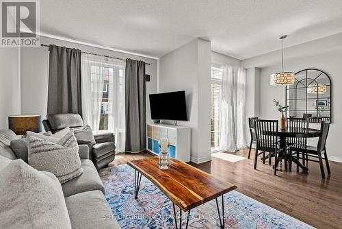 711 Hazelnut Crescent, Ottawa, ON 