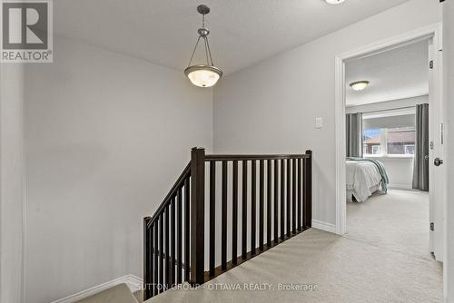 711 Hazelnut Crescent, Ottawa, ON 