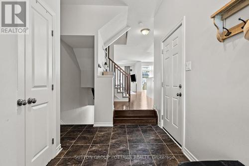 711 Hazelnut Crescent, Ottawa, ON 