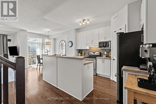 711 Hazelnut Crescent, Ottawa, ON 