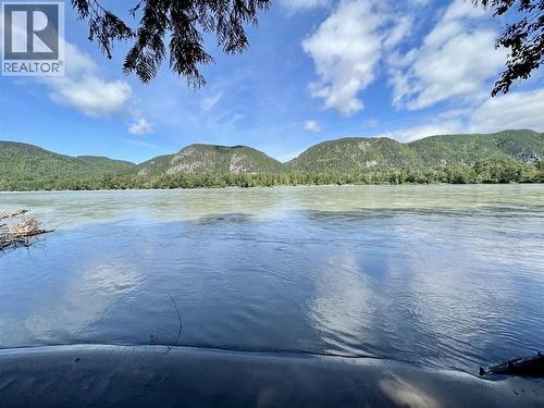 3871 E 16 Highway, Terrace, BC 