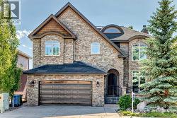 423 Rocky Ridge Drive NW  Calgary, AB T3G 5C2
