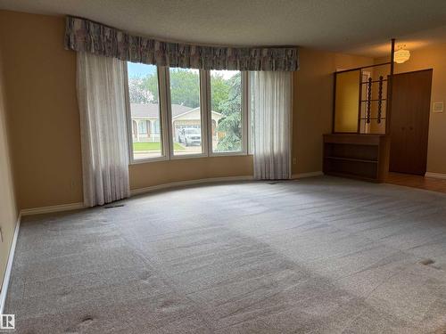 5503 Centennial Dr, Wetaskiwin, AB 
