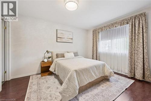 658 Ellesmere Court, Waterloo, ON 
