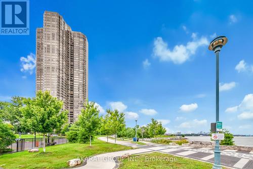 602 - 1 Palace Pier Court, Toronto, ON 