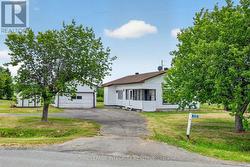 3156 OLD HIGHWAY 17 ROAD Clarence-Rockland, ON K4K 1W3
