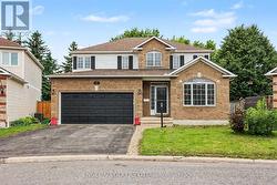 11 GLENROSE COURT Ottawa, ON K2J 4T4