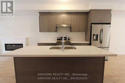 39 Seacoasts Circle, Vaughan, ON 