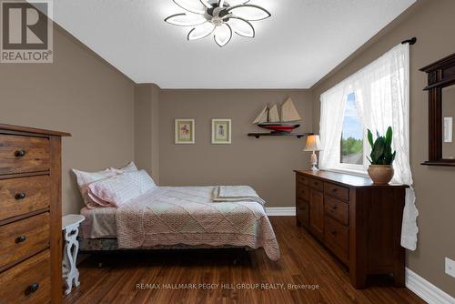 106 Bird Street, Barrie, ON 
