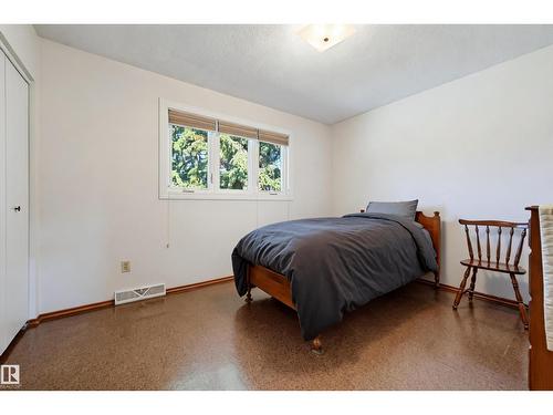 8723 137 St Nw, Edmonton, AB 