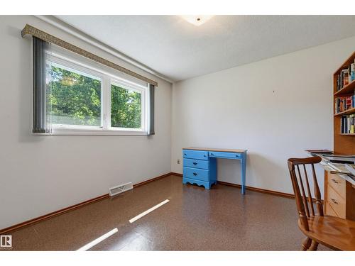 8723 137 St Nw, Edmonton, AB 
