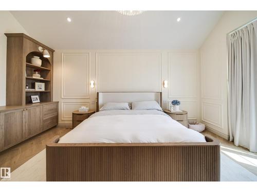 7308 Ada Bv Nw, Edmonton, AB 