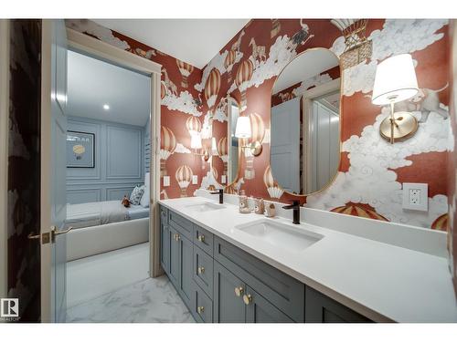 7308 Ada Bv Nw, Edmonton, AB 