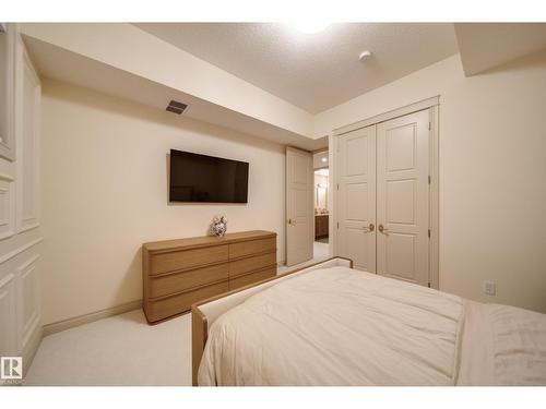 7308 Ada Bv Nw, Edmonton, AB 