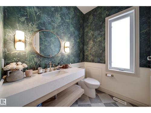 7308 Ada Bv Nw, Edmonton, AB 
