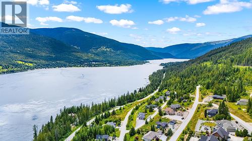 6755 Eagleview Lane, Nelson, BC 