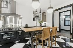 554 WOOLWICH STREET  Guelph (Exhibition Park), ON N1H 3Y2