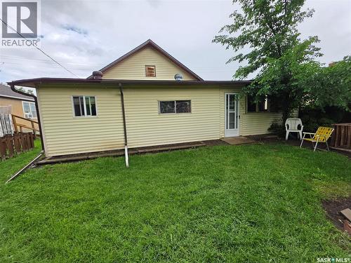 236 6Th Avenue Ne, Swift Current, SK 