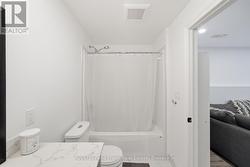 Lower Bathroom - 4 Piece - 