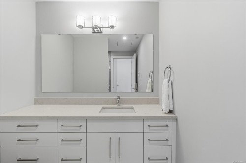 #6-180 First Ave West, Qualicum Beach, BC 