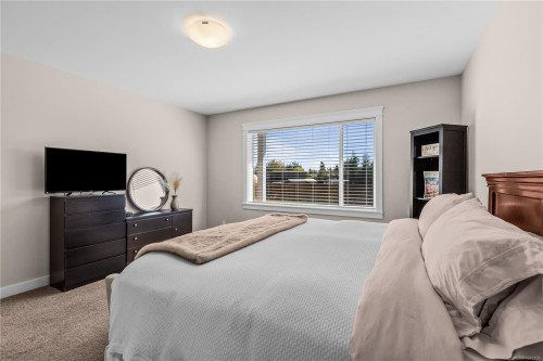110 Nikola Rd, Campbell River, BC 