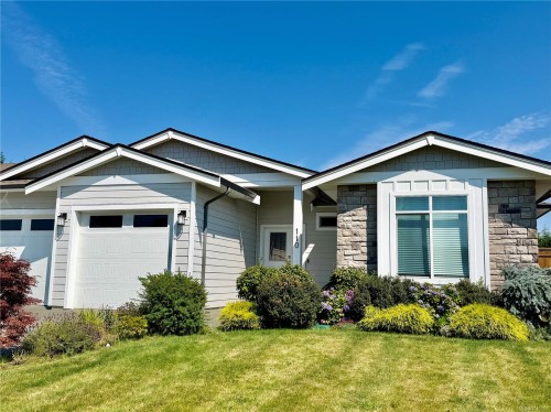 110 Nikola Rd, Campbell River, BC 