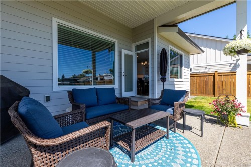 110 Nikola Rd, Campbell River, BC 