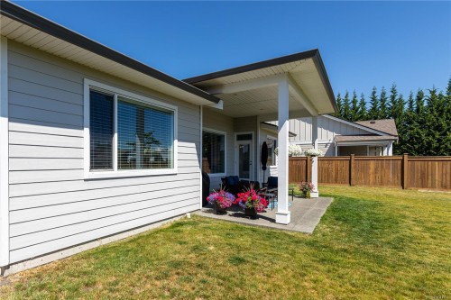 110 Nikola Rd, Campbell River, BC 