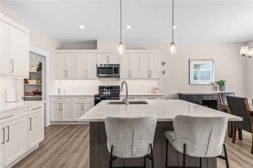 110 Nikola Rd, Campbell River, BC 