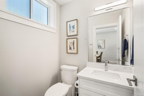 607 Selwyn Close, Langford, BC 