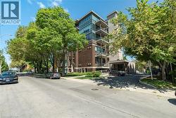 50 W MURRAY Street W Unit# 302 Hamilton, ON L8L 1B3