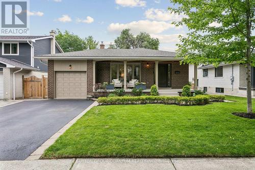 1944 LENARTHUR DRIVE  Mississauga, ON L5J 2J2