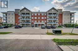 303 - 70 BAYCLCIFFE CRESCENT Brampton, ON L7A 3Z4