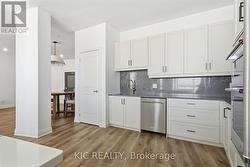 Residents Lounge Kitchen - 