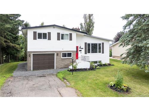 641 Charline Ave, Dieppe, NB 