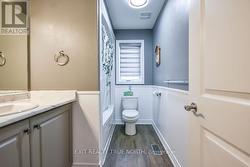 Main Bathroom - 